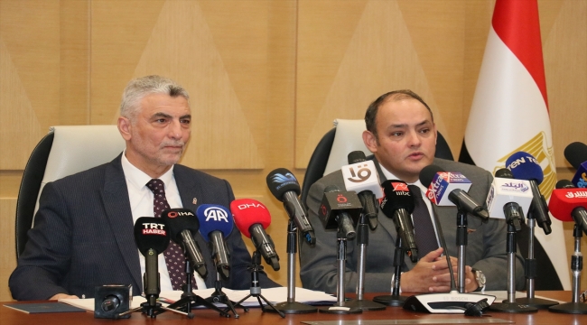 Ticaret Bakanı Bolat, Mısır Ticaret ve Sanayi Bakanı Saleh ile görüştü: