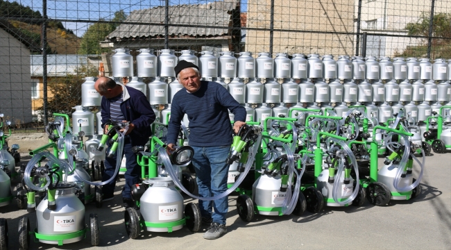 TİKA'dan Kosova'daki süt üreticilerine destek