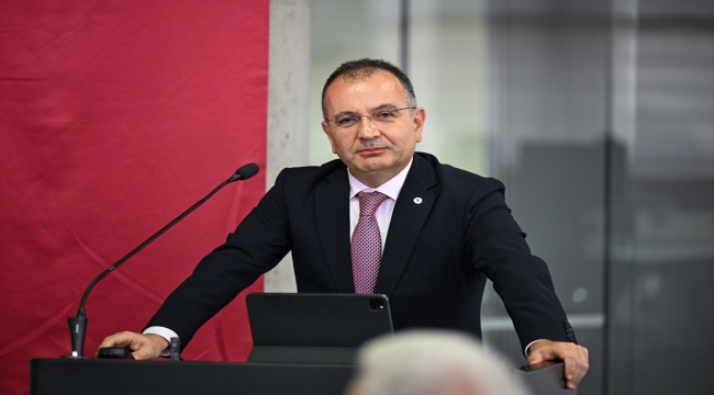 TÜBİTAK Başkanı Prof. Dr. Mandal, İzmir'de BIOTIN Projesi açılışında konuştu