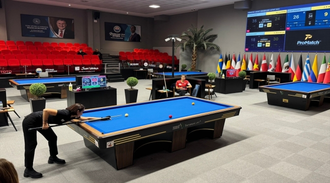 3 Bant Bilardo Kadınlar Türkiye Şampiyonası'nın 2. etabında Gülşen Degener birinci oldu