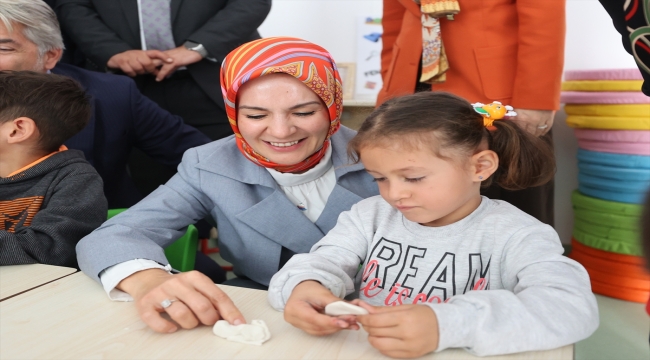 Aile ve Sosyal Hizmetler Bakanı Göktaş, Gaziantep'te Çocuk ve Aile Merkezi'nin açılışında konuştu