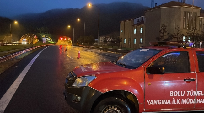 Anadolu Otoyolu Bolu Dağı Tüneli İstanbul yönü heyelan riski nedeniyle kapatıldı