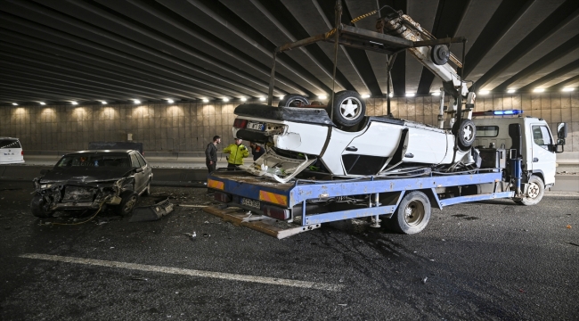 Ankara'da 14 aracın karıştığı zincirleme kazada 7 kişi yaralandı