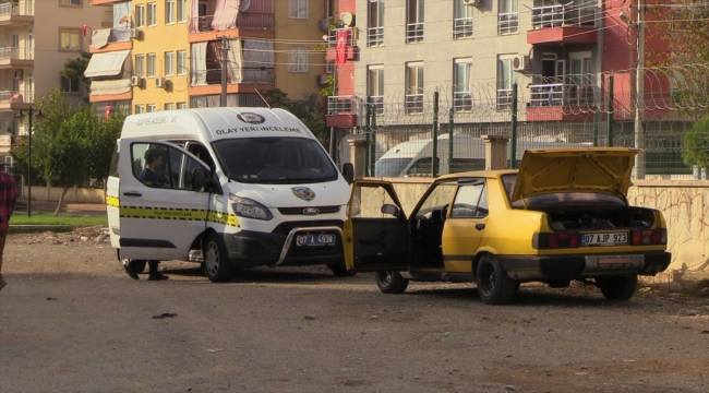 Antalya'da bir otomobil, paspasının altına bırakılan yedek anahtarla çalındı