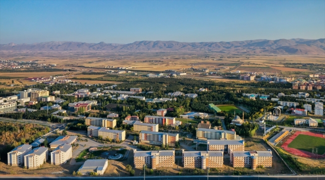 Atatürk Üniversitesi, THE'de 6 alanda başarı elde etti