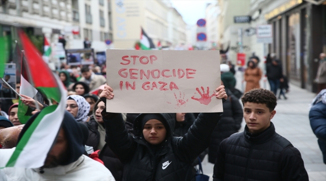 Avusturya'da binlerce gösterici, İsrail'in Gazze'deki saldırılarını protesto etti
