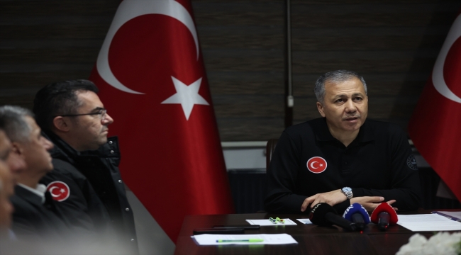 Bakan Yerlikaya, Zonguldak'ta iletişimin kesildiği geminin battığını bildirdi: