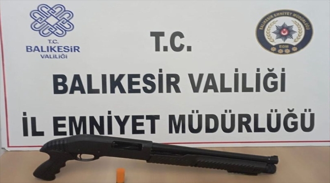 Balıkesir'de 3 kişiyi pompalı tüfekle yaralayan şüpheli tutuklandı