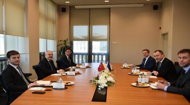 Cumhurbaşkanı Başdanışmanı Kılıç, AB Özel Temsilcisi Klaar ile görüştü