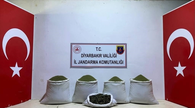 Diyarbakır'da 111 kilogram esrar yakalandı