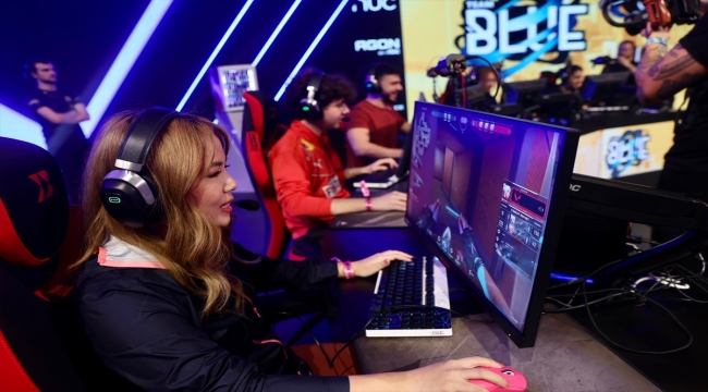 E-sporda Red Bull Campus Clutch Dünya Finali İstanbul'da sona erdi