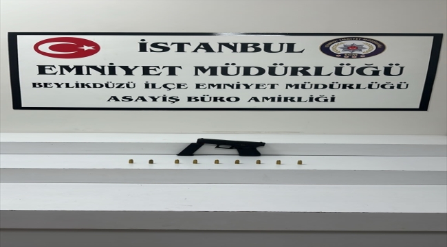 Evinde ruhsatsız silah ele geçirilen Banu Parlak gözaltına alındı