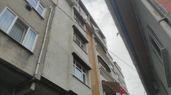 Gaziosmanpaşa'da bir şüphelinin pompalı tüfekle ateş açtığı 3 polis ve 1 bekçi yaralandı