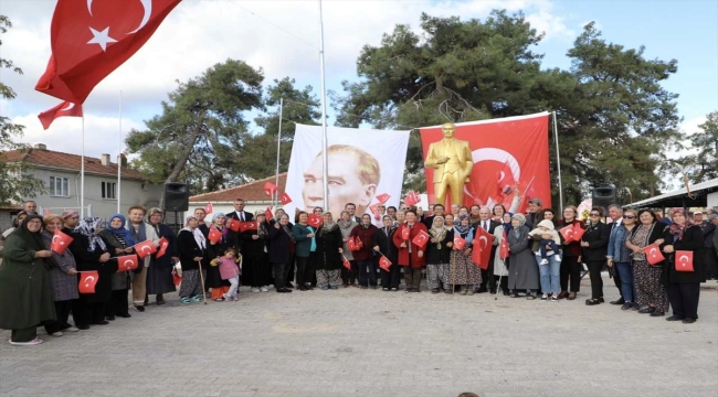 İstanbul'daki belediyeler Büyük Önder Atatürk'ü törenlerle andı