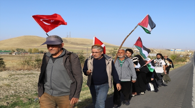 İstanbul'dan Gazze'ye başlatılan "Hürlerin Yürüyüşü" devam ediyor