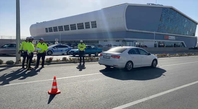 Karaman'da otomobilin çarptığı kadın öldü