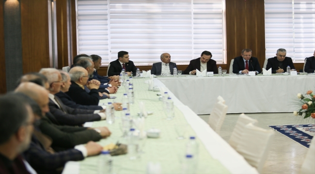 Kars'ta "Türkiye Sohbetleri" toplantısı düzenlendi
