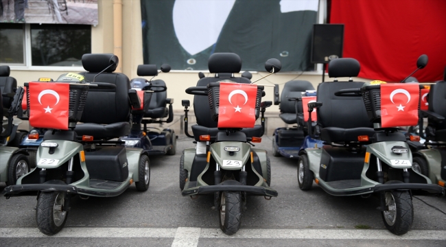 Kayseri'de 150 engelliye akülü araç dağıtıldı