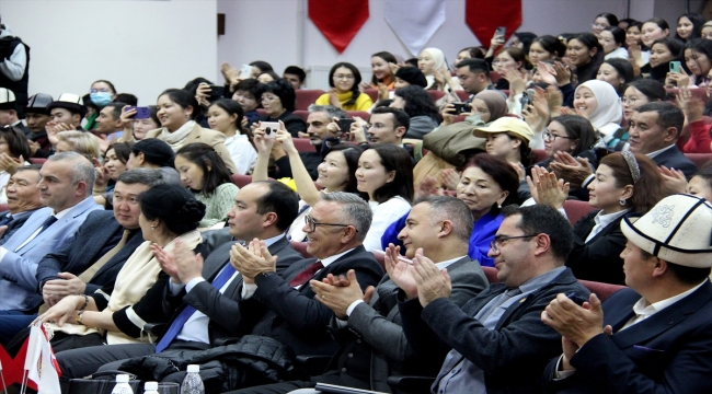 Kırgızistan'da "Manas Destanı Günü" kutlamaları başladı