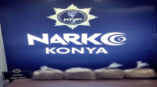 Konya'da polisten kaçan sürücünün aracında 20 kilogram eroin ele geçirildi