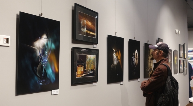 Macar Kültür Merkezi'nde "ArtOf3" sergisi sanatseverlerle buluştu