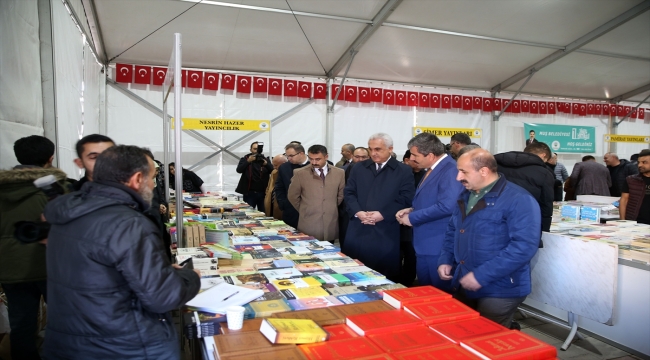 Muş'ta "1. Kitap Günleri Fuarı" düzenlendi