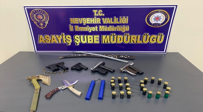 Nevşehir'de otomobil ve iş yerinin kurşunlanmasıyla ilgili 2 şüpheli tutuklandı