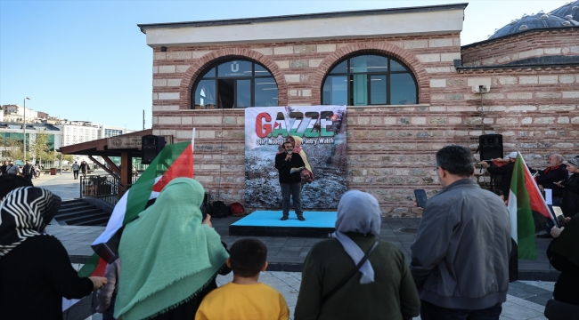 Şairlerin "Gazze Şiir Nöbeti" Üsküdar'da devam etti