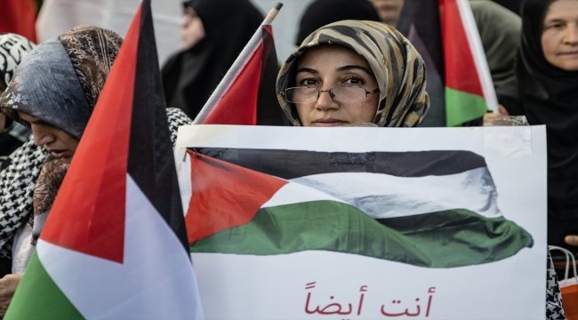 STK'lerin kadın temsilcilerinin Filistin için başlattıkları oturma eylemi sürüyor 