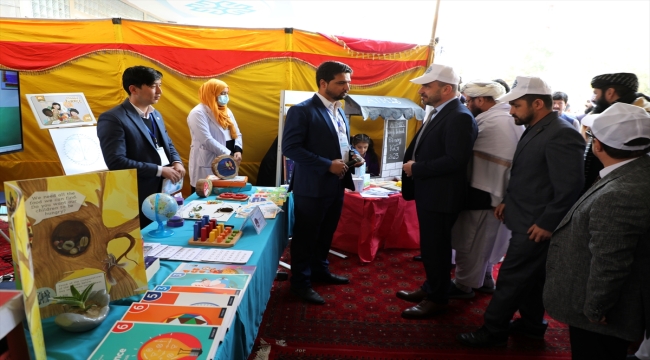 Türkiye Maarif Vakfı, Afganistan'da bilim ve teknoloji fuarı açtı