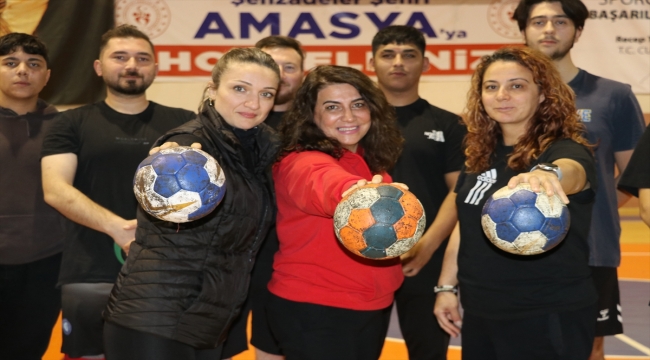 Amasya'da sporsever 3 kadının kurduğu hentbol takımı 2. Lig'de mücadele ediyor