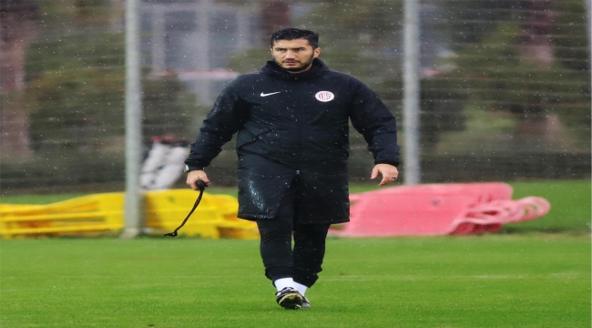 Antalyaspor, Fatih Karagümrük maçının hazırlıklarına başladı 