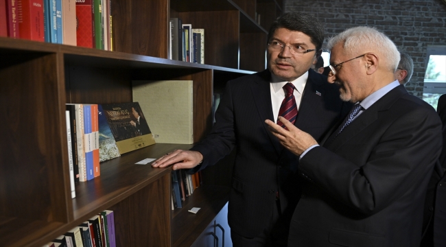 Bakan Tunç, Şehit Cumhuriyet Savcısı Mehmet Selim Kiraz Kütüphanesi'nin açılışını yaptı