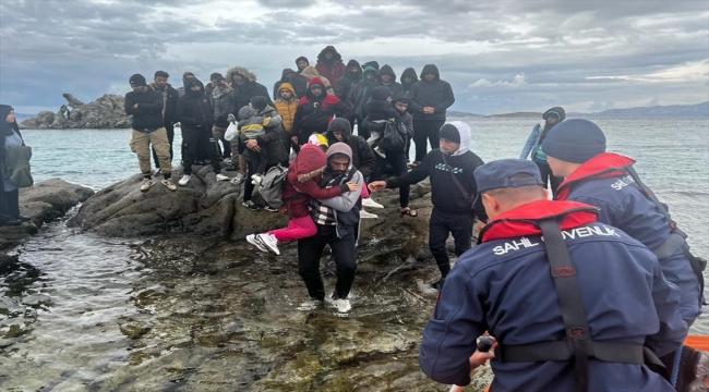 Bodrum açıklarında 38 düzensiz göçmen kurtarıldı, 66 göçmen yakalandı