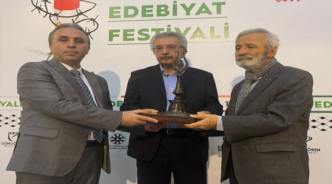 Bu yıl "Filistin" temasıyla düzenlenen "15. İstanbul Edebiyat Festivali" başladı