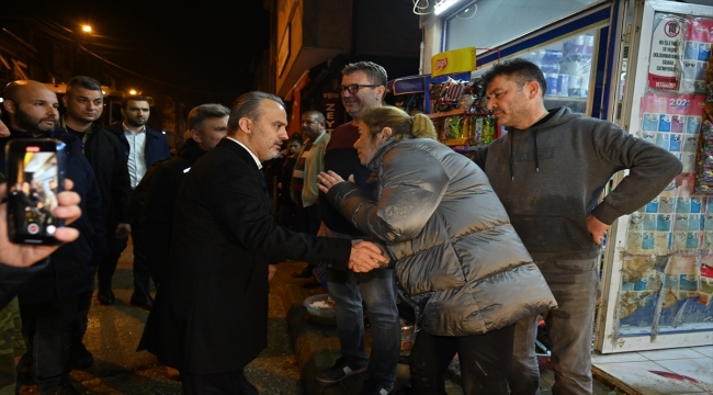 Bursa Büyükşehir Belediye Başkanı Aktaş, şiddetli yağıştan etkilenen Tirilye'de incelemelerde bulundu: