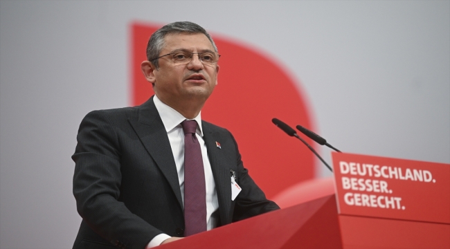 CHP Genel Başkanı Özel, Alman Sosyal Demokrat Parti Kongresi'nde konuştu