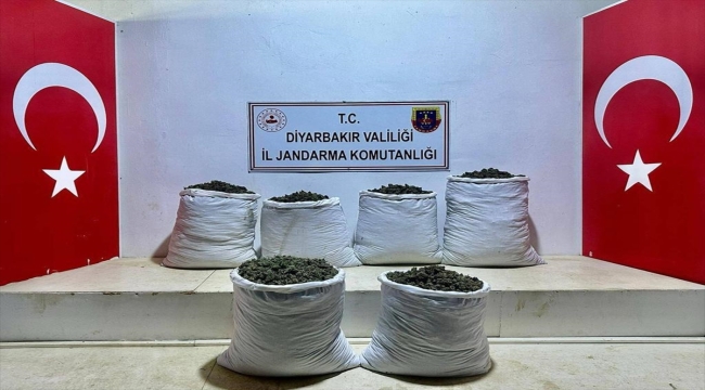 Diyarbakır'da 79 kilo esrar ele geçirildi