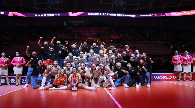 Eczacıbaşı Dynavit Kadın Voleybol Takımı, 3. kez dünyanın en büyüğü oldu