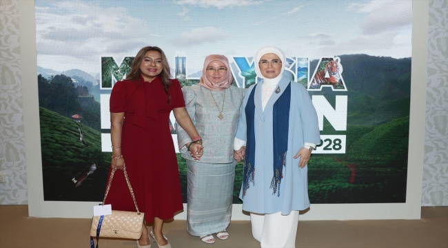 Emine Erdoğan, Dubai'de iklim elçisi gençlerle bir araya geldi