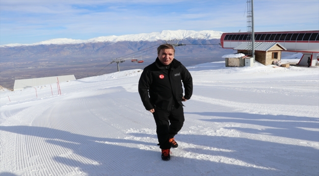 Erzincan'daki Ergan Dağı'nda kayak heyecanı başladı