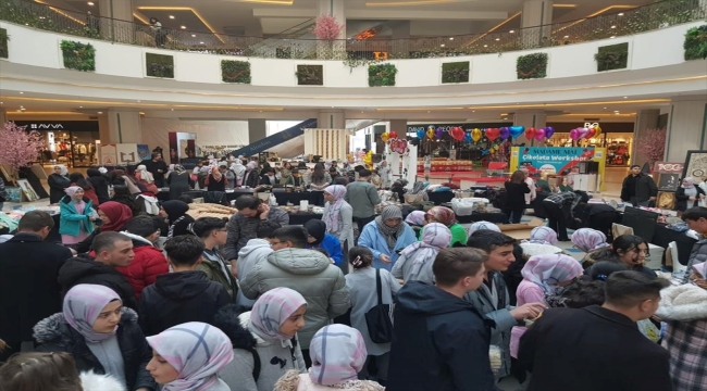 Erzurum'daki "yardım çarşısı"ndan Filistin için 800 bin lira toplandı