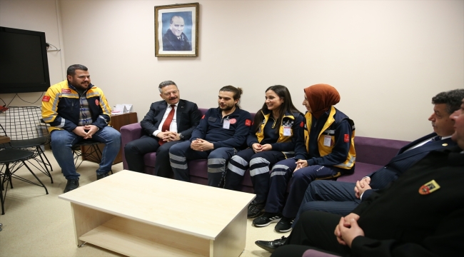 Eskişehir Valisi Aksoy, yılın son akşamı görev başındaki personeli ziyaret etti