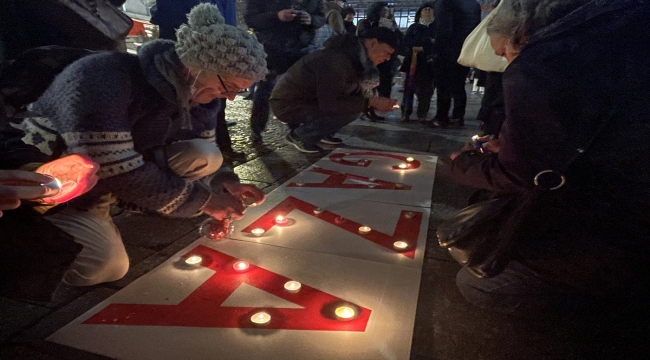 Filistin yanlıları Paris'te, İsrail'in saldırılarında öldürülen Gazzelileri andı