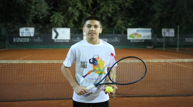 Genç tenisçi Ahmet Fatih Can'ın hedefi Avrupa Şampiyonası'nda raket sallamak