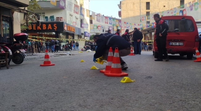 Iğdır'da barıştırılmak üzere toplanan iki grup arasında çıkan kavgada 9 kişi yaralandı