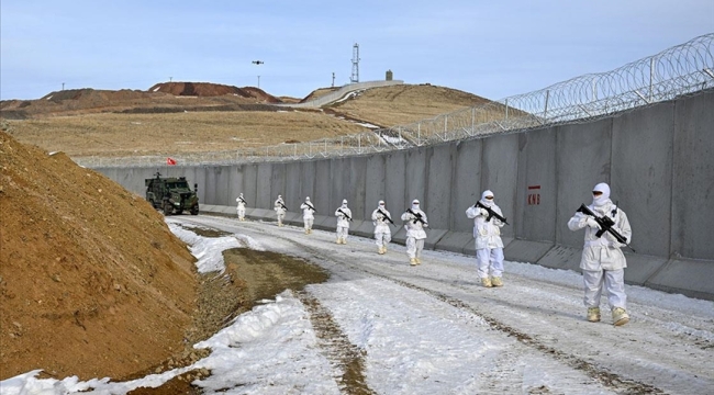 İran sınırına örülen güvenlik duvarının 170 kilometresi tamamlandı