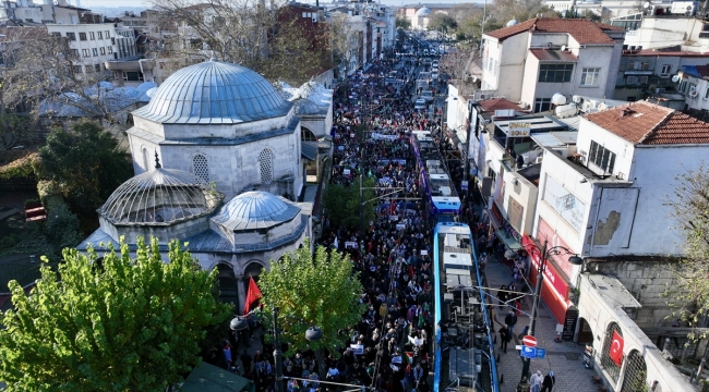 İstanbul'da İsrail'in Gazze'ye yönelik saldırıları protesto edildi