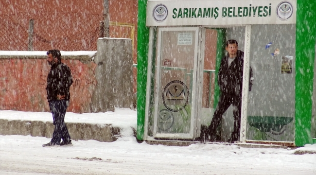 Kars, Erzincan ve Ardahan'da kar etkisini sürdürüyor