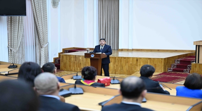 Kırgızistan Bakanlar Kurulu Başkanı Caparov: "GSYH'miz 1 trilyon somu aştı"
